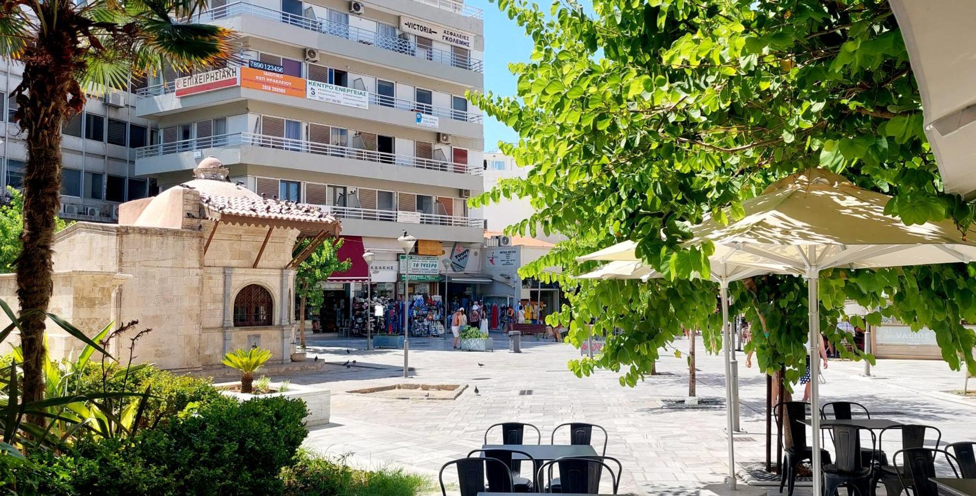 High End Suite At The Center Of Heraklion Exterior foto